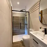וילה Vue A 300 M Centre-jardin, Terrasse, Parking Gratuit, Portail Electrique, 2 Chambres, 2 Sdb פורטו-וישיו